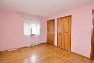 6977 Springledge Rd, Sagamore Hills, OH 44067 - Photo 30