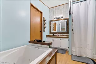 8600 Memorial Rd NE, Kingston, OH 44427 - Photo 18