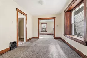 488 Alexander St, Akron, OH 44306 - Photo 6