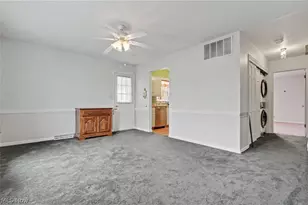 934 Canterbury Ln, Salem, OH 44460 - Photo 8