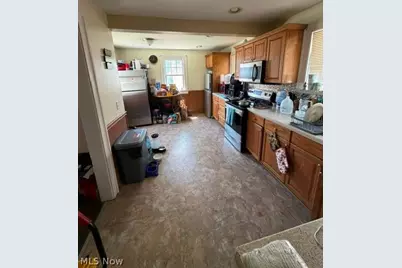 13445 Emerson Avenue, Oakwood, OH 44107 - Photo 4