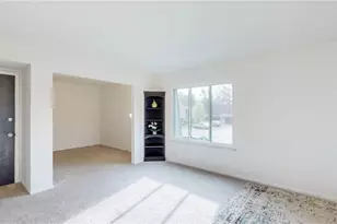 469 W Streetsboro St, Hudson, OH 44236 - Photo 8