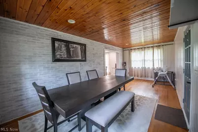 827 E 5th Street, Dover, OH 44622 - Photo 20