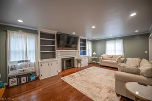 827 E 5th St, Dover, OH 44622 - Photo 10