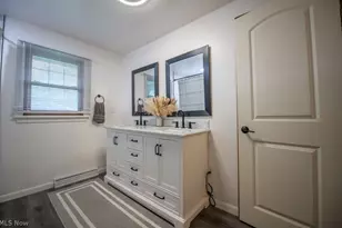 827 E 5th St, Dover, OH 44622 - Photo 26