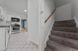 2056 Wascana Ave, Oakwood, OH 44107 - Photo 14