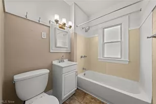 2056 Wascana Ave, Oakwood, OH 44107 - Photo 12