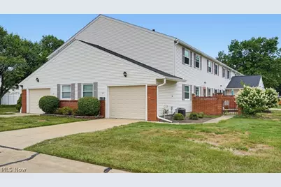 58 New Castle Lane, Mentor, OH 44060 - Photo 2