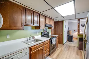 58 New Castle Ln, Mentor, OH 44060 - Photo 6