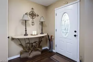 714 Whippoorwill Ln, Wadsworth, OH 44281 - Photo 6