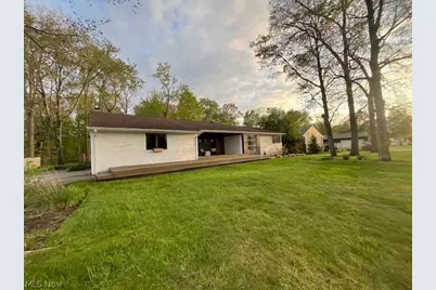 6842 Metro Park Drive, Mayfield Village, OH 44143 - Photo 12