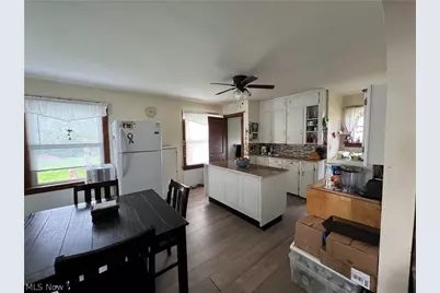659 Buffalo Street, Conneaut, OH 44030 - Photo 2