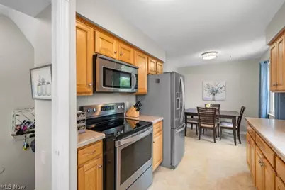 4052 W 223rd Street, Fairview Park, OH 44126 - Photo 18