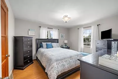 4052 W 223rd Street, Fairview Park, OH 44126 - Photo 8