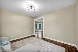 724 W 33rd St, Ashtabula, OH 44004 - Photo 10