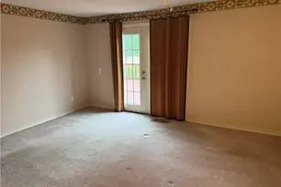 10083 Stillwater Road SE, Uhrichsville, OH 44683 - Photo 12