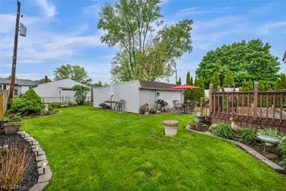15425 Richard Drive, Brook Park, OH 44142 - Photo 44