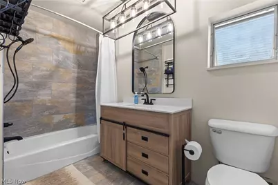 1111 Indiana Street, Martins Ferry, OH 43935 - Photo 18