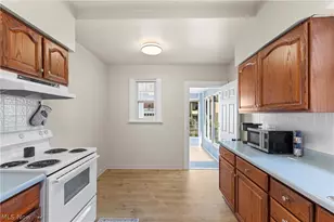 1111 Indiana St, Martins Ferry, OH 43935 - Photo 12