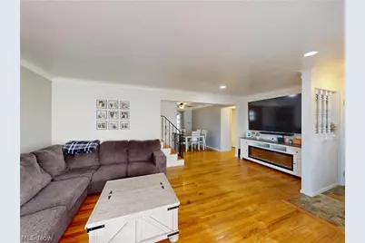 1339 Haverston Road, Lyndhurst, OH 44124 - Photo 2