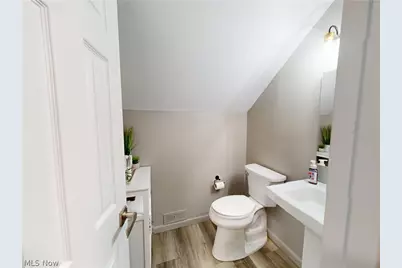 1339 Haverston Road, Lyndhurst, OH 44124 - Photo 32