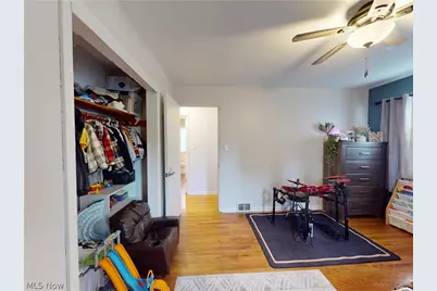 1339 Haverston Road, Lyndhurst, OH 44124 - Photo 22