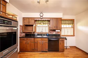 1498 Brantford Dr, Youngstown, OH 44509 - Photo 14