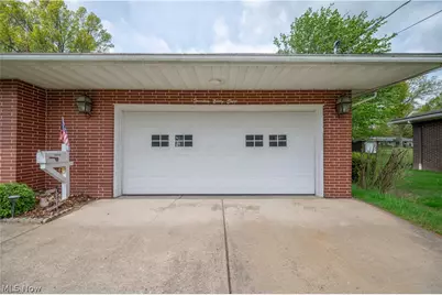 1498 Brantford Drive, Youngstown, OH 44509 - Photo 4
