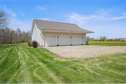 10030 Kile Road, Chardon, OH 44024 - Photo 2