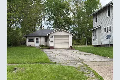 1115 McKinley Street NE, Warren, OH 44483 - Photo 1