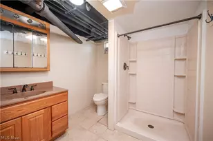 7627 Catherine St, Masury, OH 44438 - Photo 38