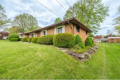 7627 Catherine Street, Masury, OH 44438 - Photo 42
