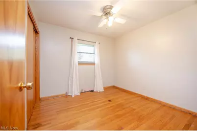 7627 Catherine Street, Masury, OH 44438 - Photo 24