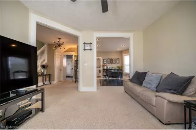 124 Hartzell Avenue, Niles, OH 44446 - Photo 12