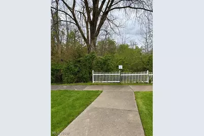 511 Brandon Court, Chardon, OH 44024 - Photo 14