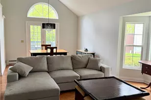511 Brandon Ct, Chardon, OH 44024 - Photo 4