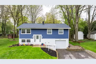 2592 Cherry Blossom Circle, Stow, OH 44224 - Photo 2