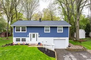 2592 Cherry Blossom Cir, Stow, OH 44224 - Photo 2