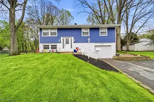 2592 Cherry Blossom Cir, Stow, OH 44224 - Photo 28