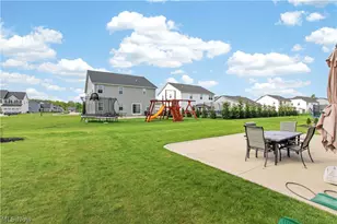 36283 Lands End Dr, North Ridgeville, OH 44039 - Photo 38