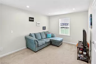 36283 Lands End Dr, North Ridgeville, OH 44039 - Photo 16