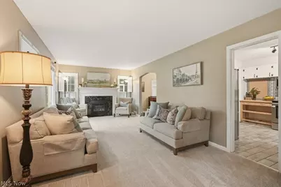 1180 Garman Road, Akron, OH 44313 - Photo 6