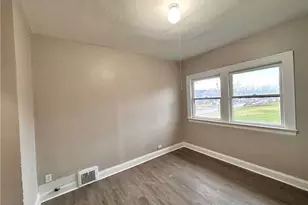 11419 Durant Ave, Loveland, OH 44108 - Photo 12