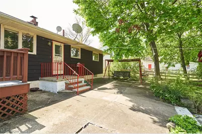 647 Killian Road, Coventry, OH 44319 - Photo 18