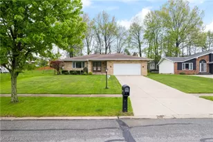 6968 Carol Dr, Independence, OH 44131 - Photo 2
