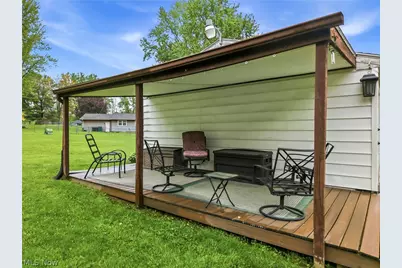 4862 Grand Boulevard, Newton Falls, OH 44444 - Photo 10