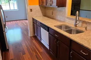 879 Hampton Ridge Dr, Akron, OH 44313 - Photo 8