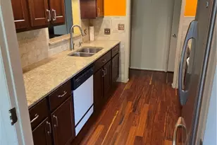 879 Hampton Ridge Dr, Akron, OH 44313 - Photo 10