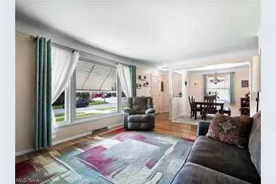 12305 Eastwood Boulevard, Garfield Heights, OH 44125 - Photo 12