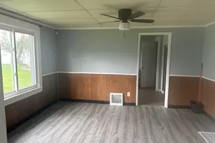 734 Cambridge Ave, Youngstown, OH 44502 - Photo 6